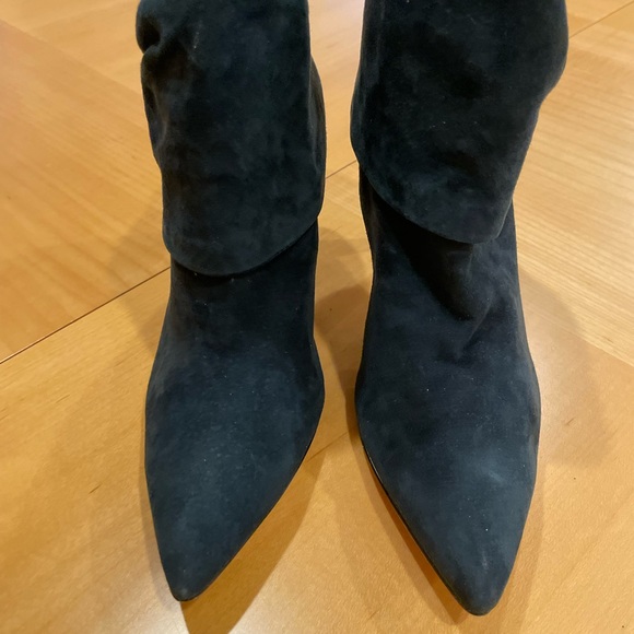 Calvin Klein suede boots, woman Size 6 - Picture 2 of 3